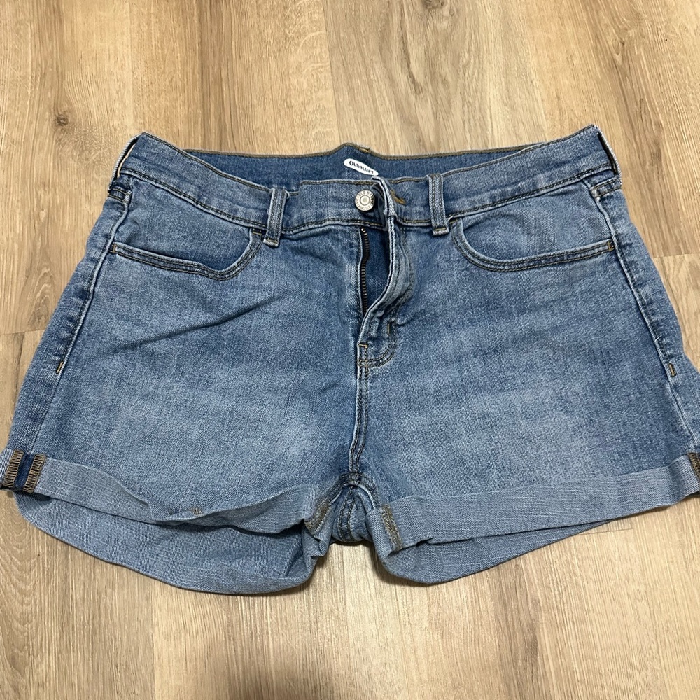 Great condition old navy shorts